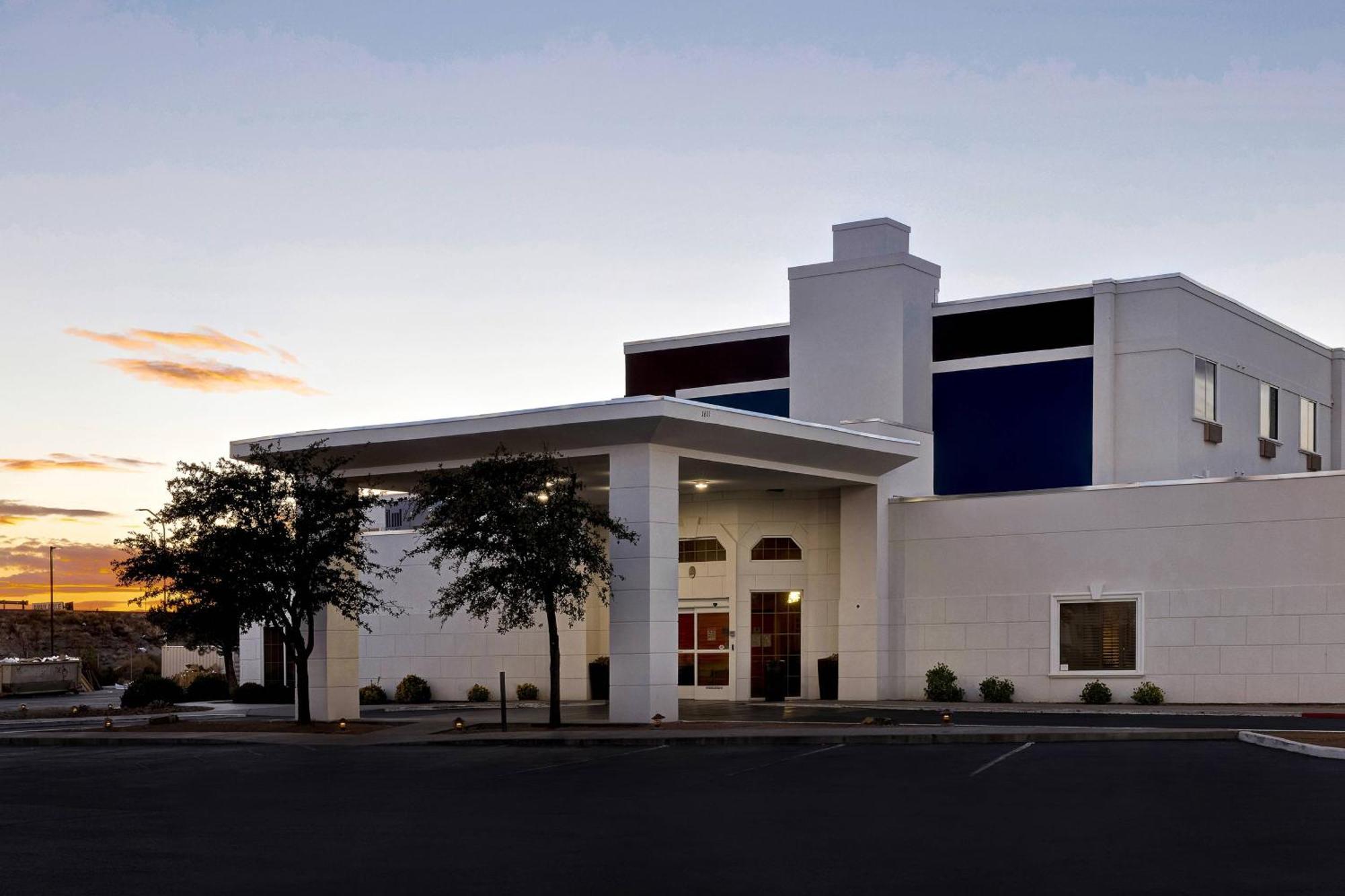 Springhill Suites By Marriott Las Cruces Exterior photo